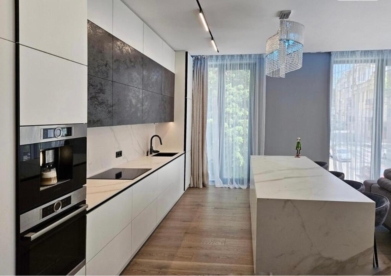 Great Apartment In Old City Варшава Экстерьер фото